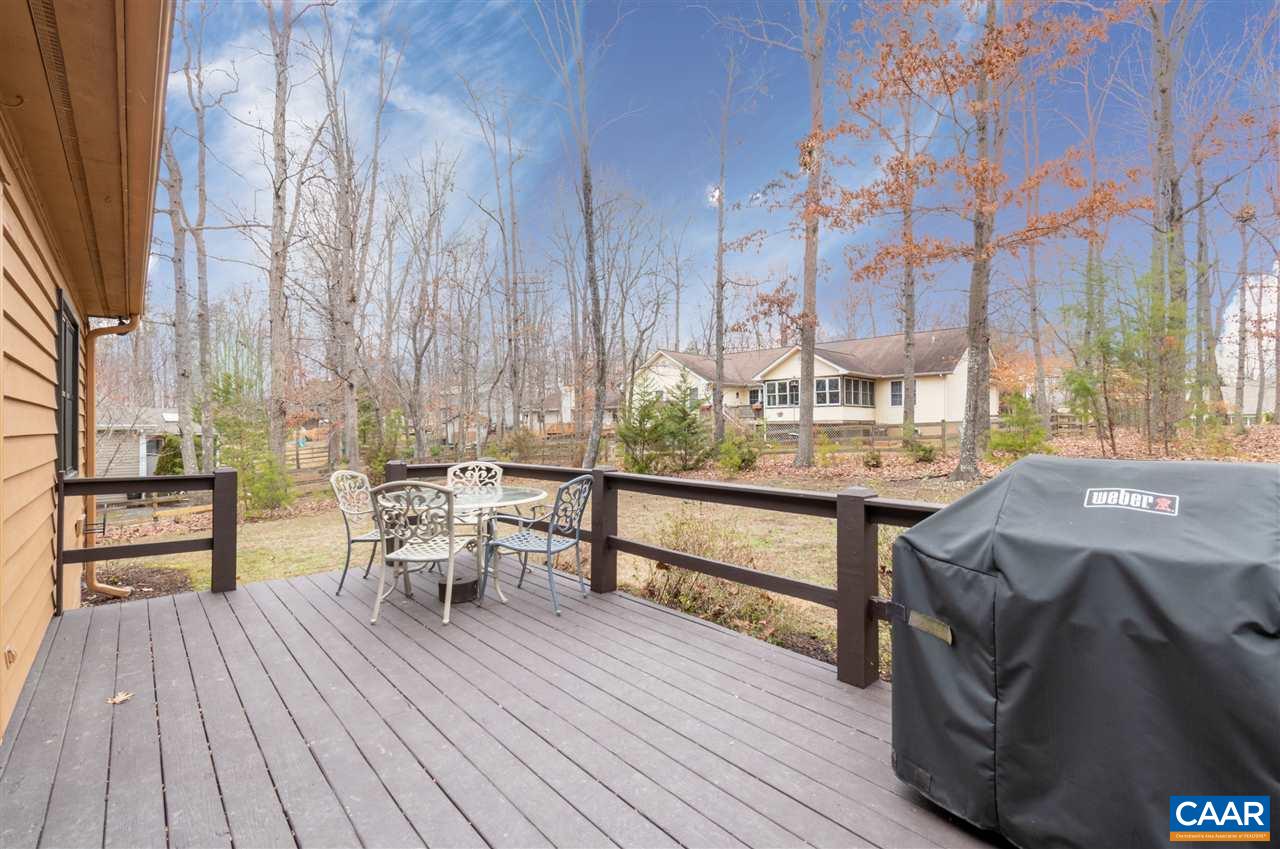 33 Oak Grove Road Palmyra, VA 22963 - Photo 33 of 42 a view of outdoor space with seating and yard