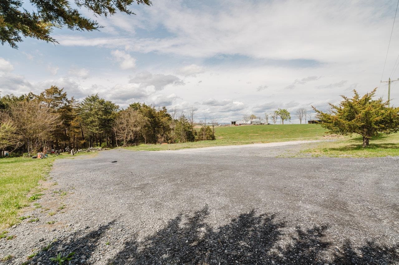 1792 Fadley Road Weyers Cave, VA 24486 - Photo 66 of 73 Gallery Image 66