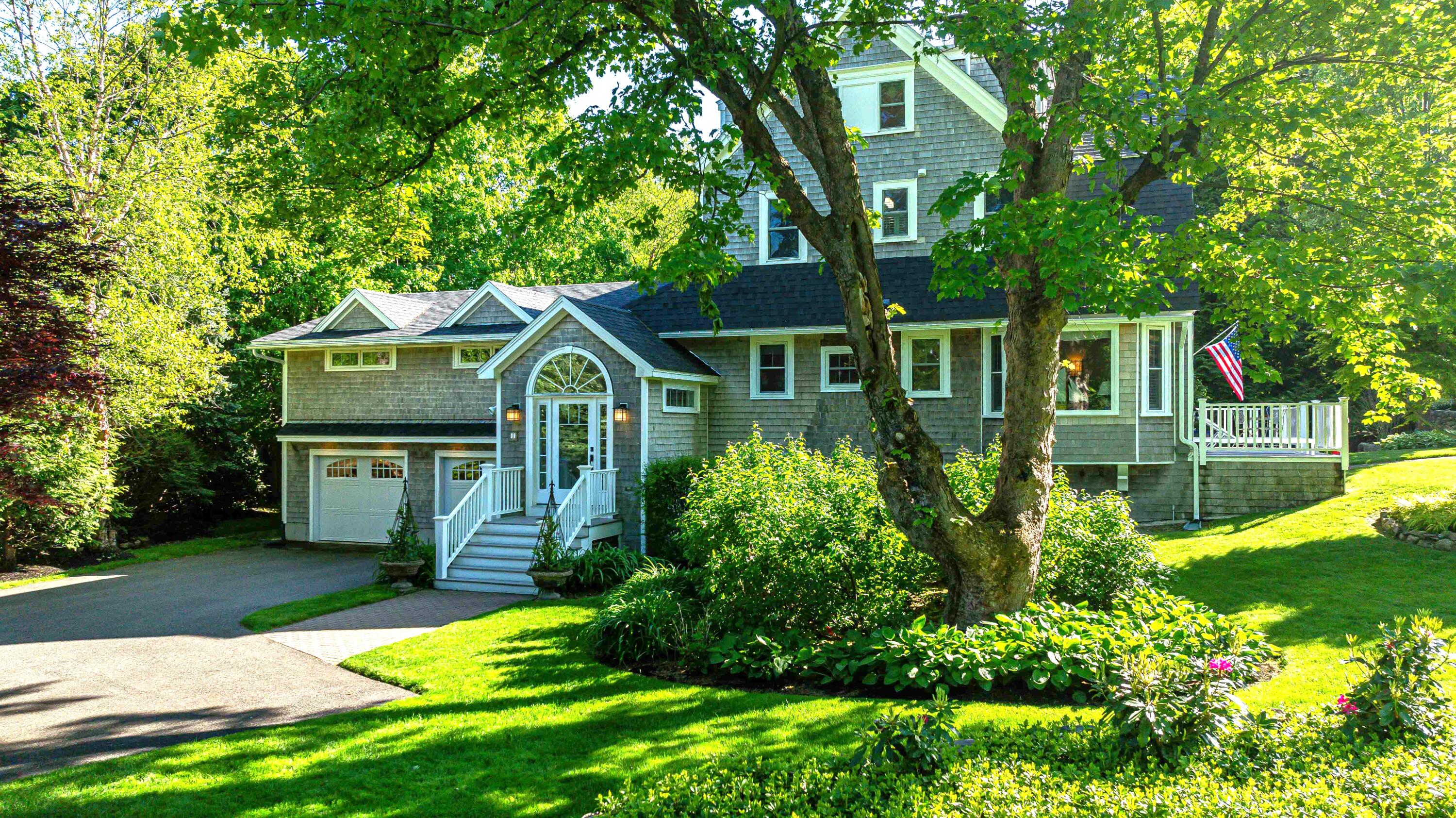 1 Norwood Farms Road York, ME 03909 - Photo 1 of 61 1