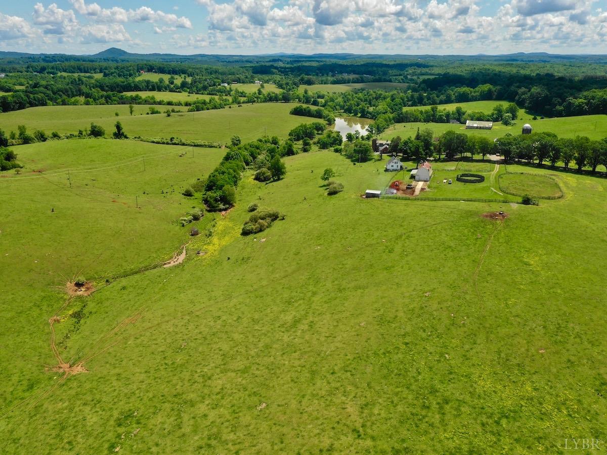 127 Albert Farm Road Monroe, VA 24574 - Photo 27 of 98