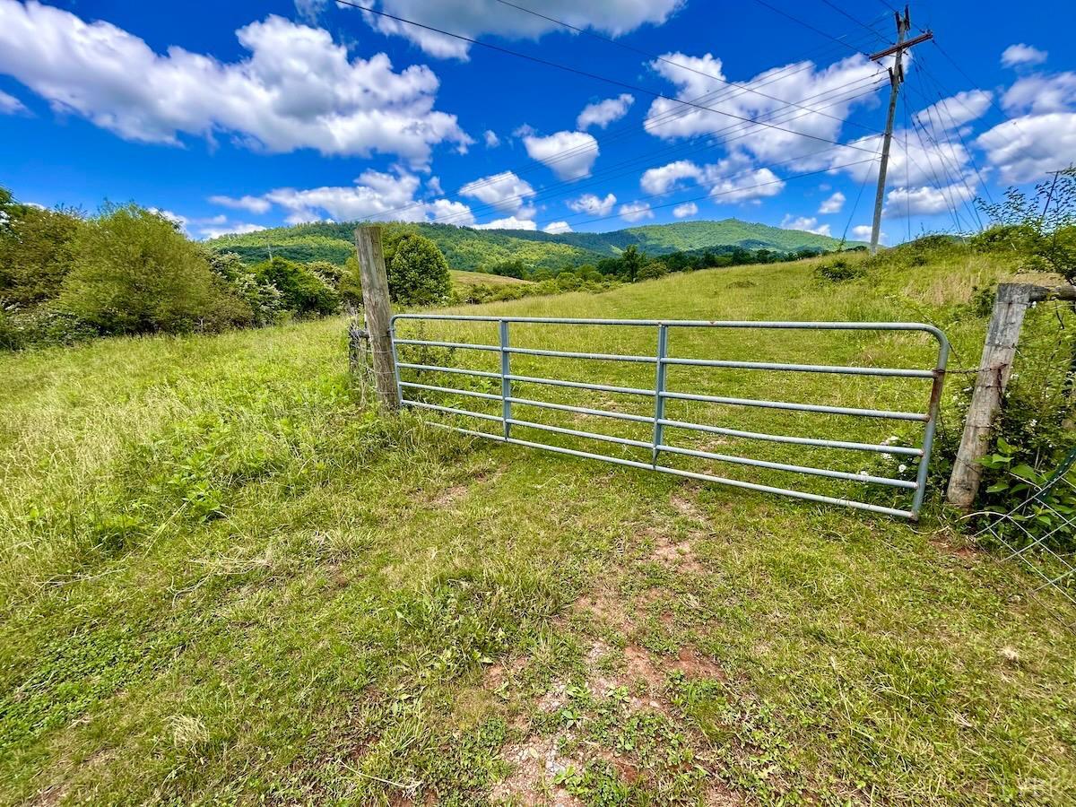 127 Albert Farm Road Monroe, VA 24574 - Photo 40 of 98