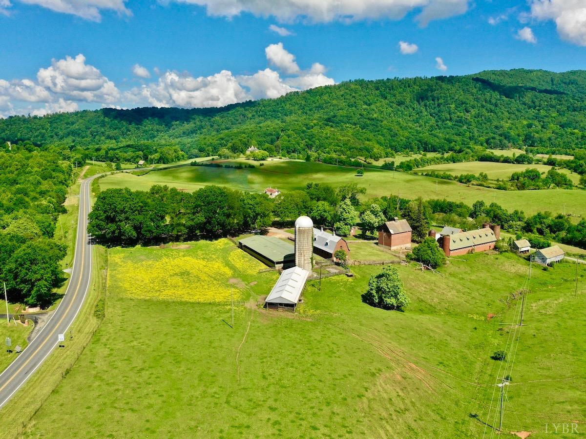 127 Albert Farm Road Monroe, VA 24574 - Photo 4 of 98