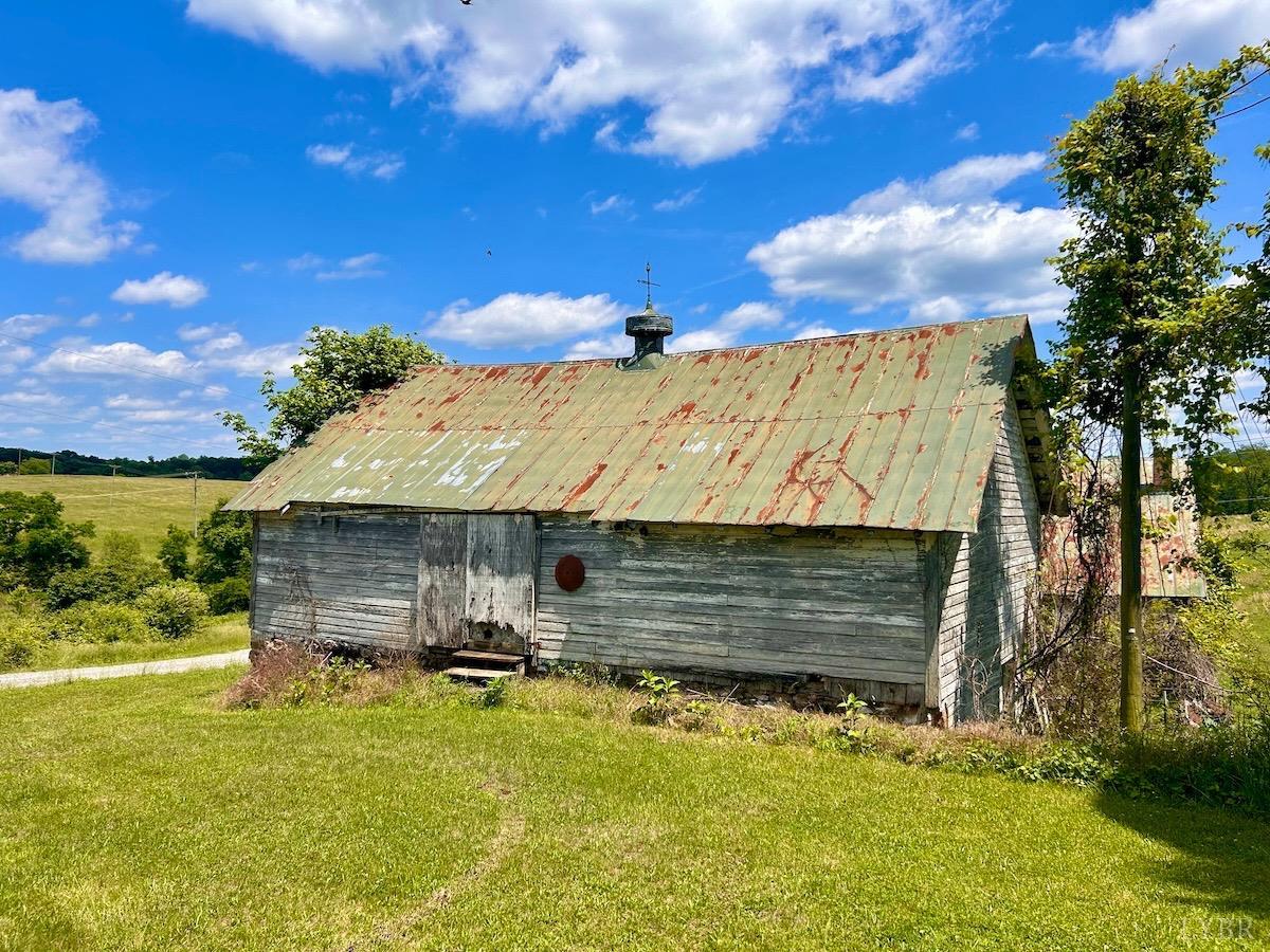 127 Albert Farm Road Monroe, VA 24574 - Photo 65 of 98 a view of a backyard