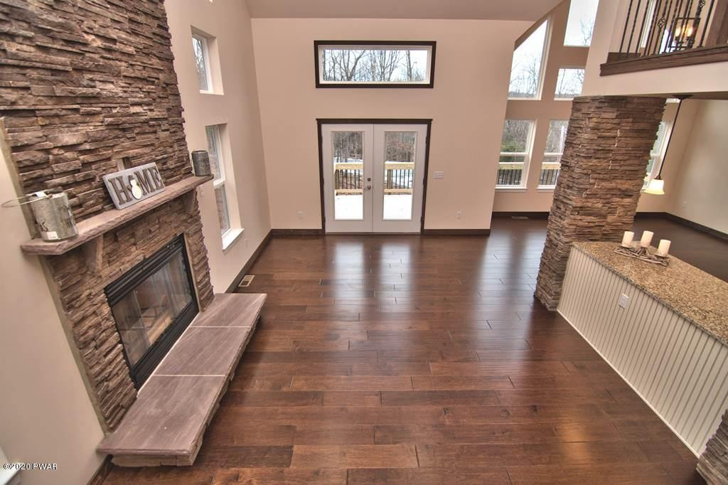 269 West Lakeview Road Lackawaxen, PA 18435 - Photo 22 of 88