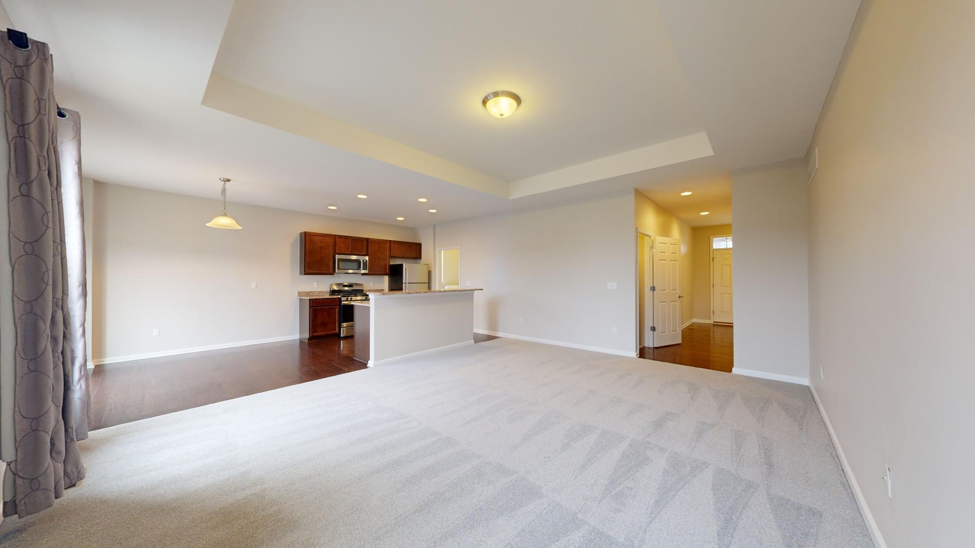 8328 Stamford Road Ypsilanti, MI 48198 - Photo 4 of 21 Family Room