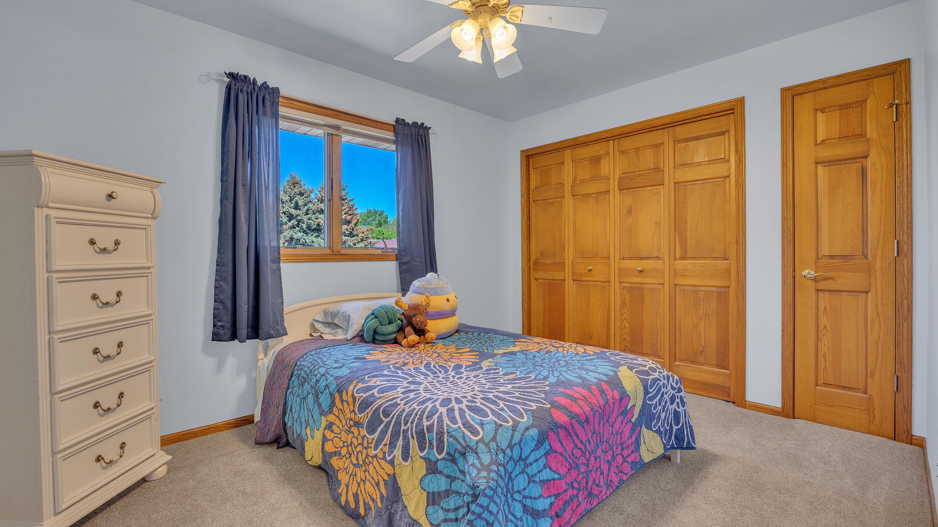 5118 Moenning Road Sheboygan, WI 53081 - Photo 21 of 42 Bedroom 3