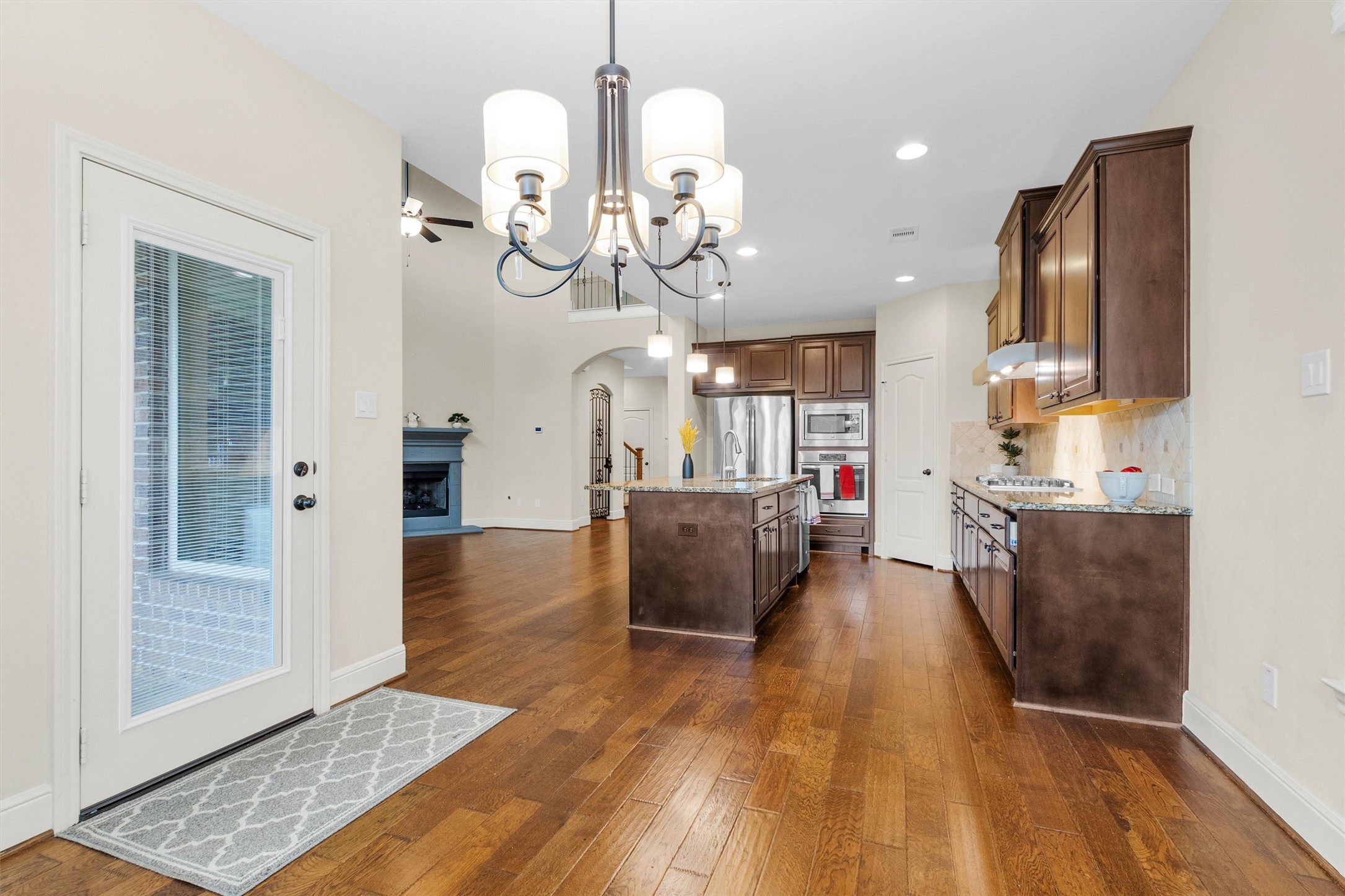 17203 Prairie Falcon Lane Conroe, TX 77385 - Photo 13 of 30 Breakfast room