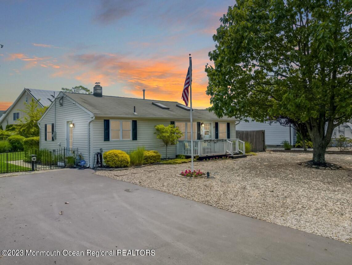 135 Club House Road Brick, NJ 08723 - Photo 1 of 16 135ClubHouseProPic