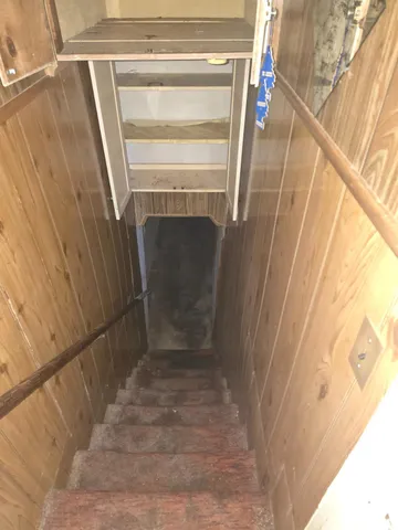 $425,000 | 8336 Ney Avenue, Oakland, CA 94605