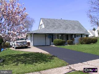31 Hemlock Road Levittown, PA 19056 - Photo 1 of 1 Gallery Image 1