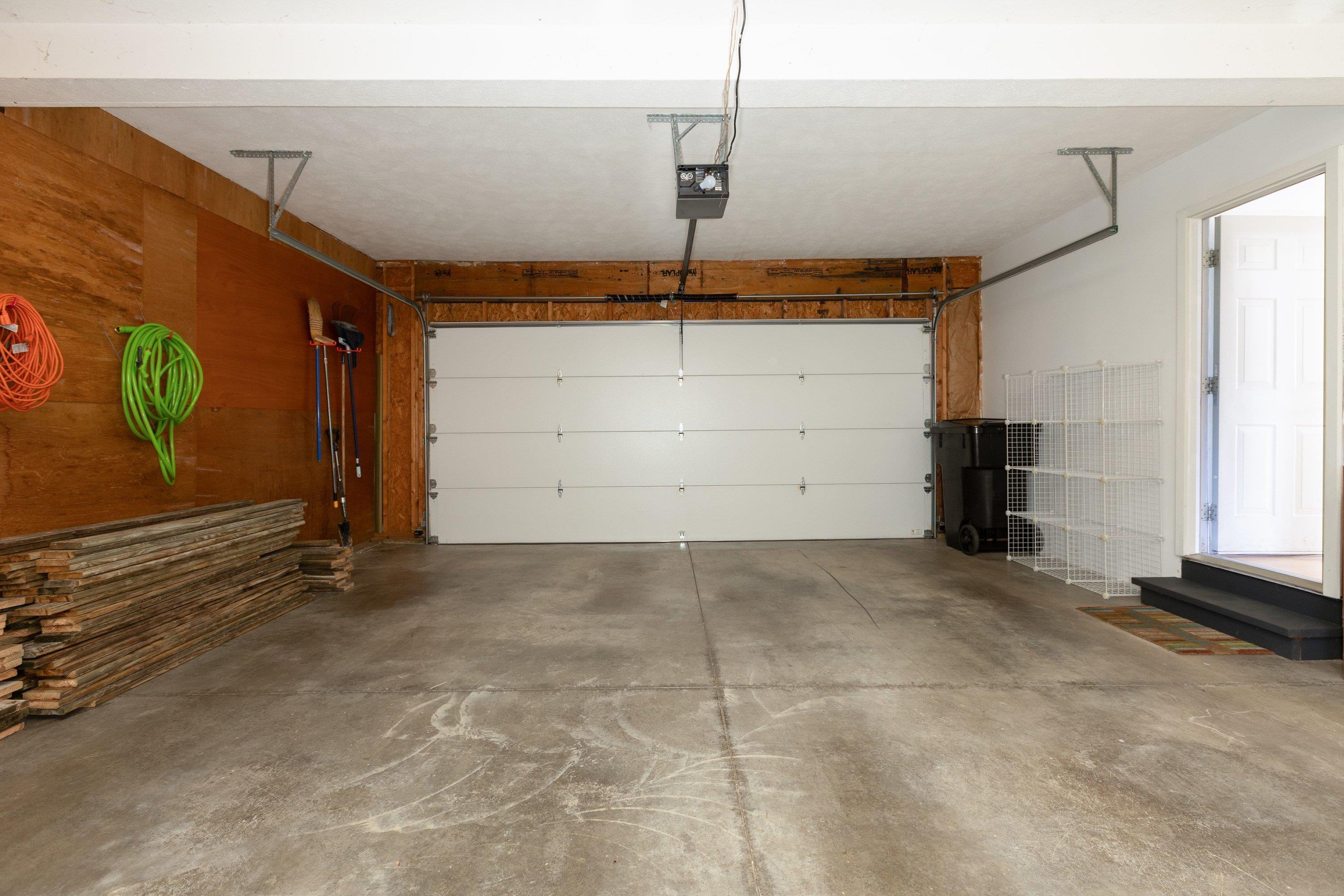 536 Three Leagues Road McGaheysville, VA 22840 - Photo 35 of 71 a view of a garage