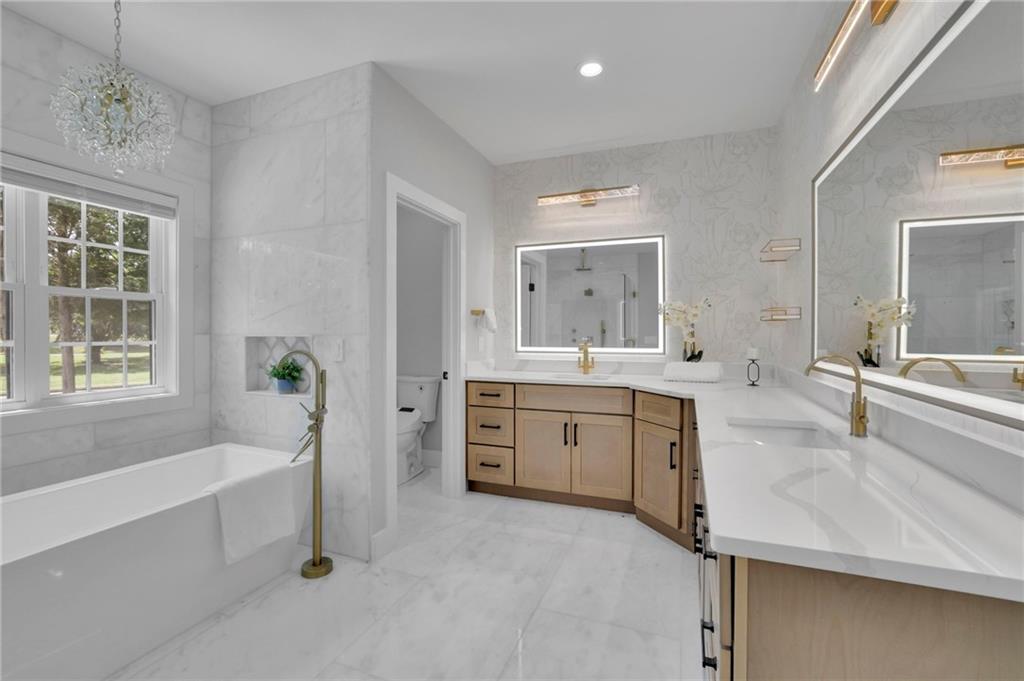 11505 Elkins Road Roswell, GA 30076 - Photo 49 of 75