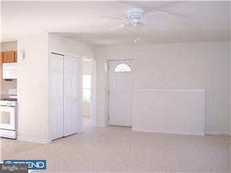8 Lejune Road Cinnaminson, NJ 08077 - Photo 5 of 9 Gallery Image 5