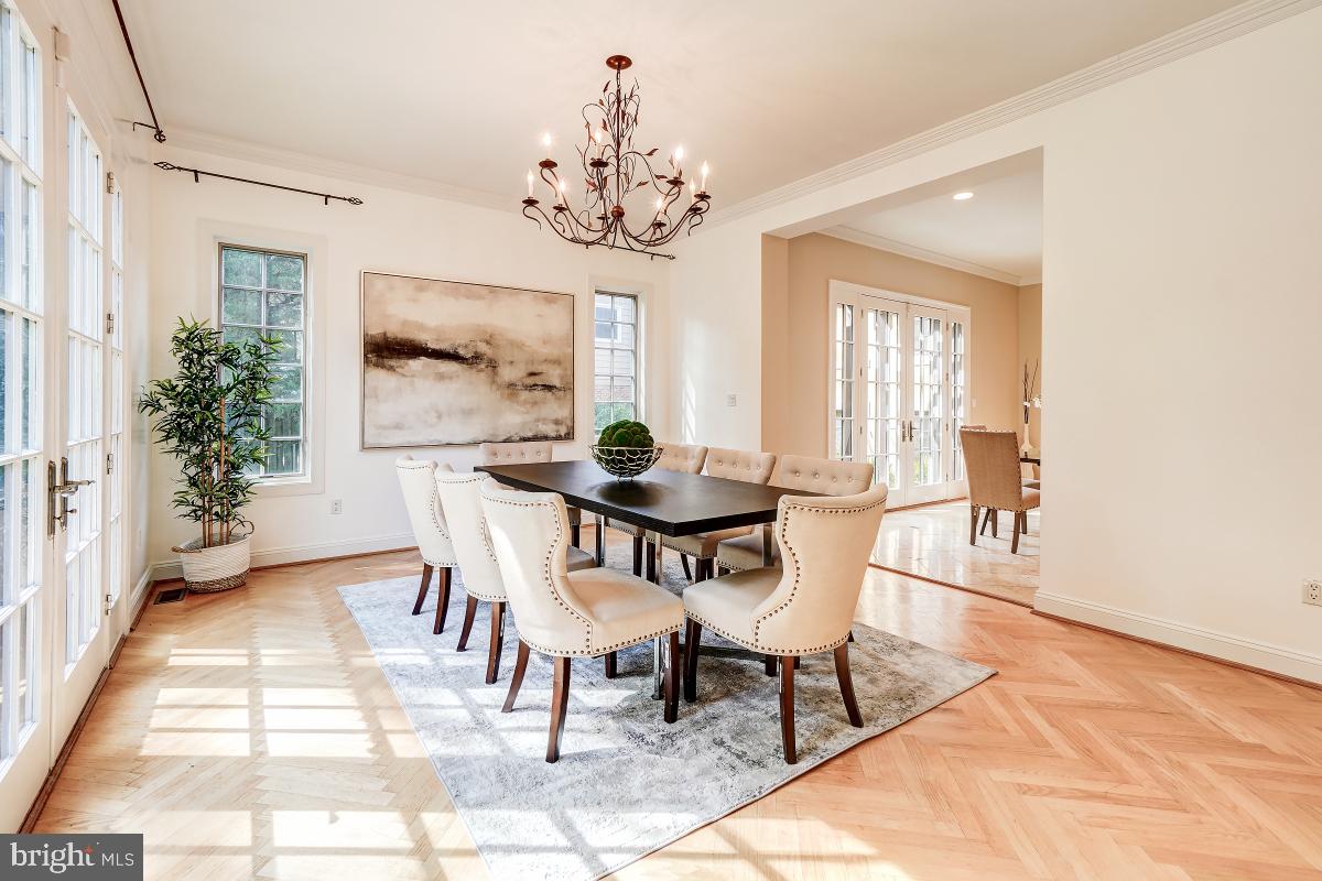 9607 Singleton Drive Bethesda, MD 20817 - Photo 24 of 63