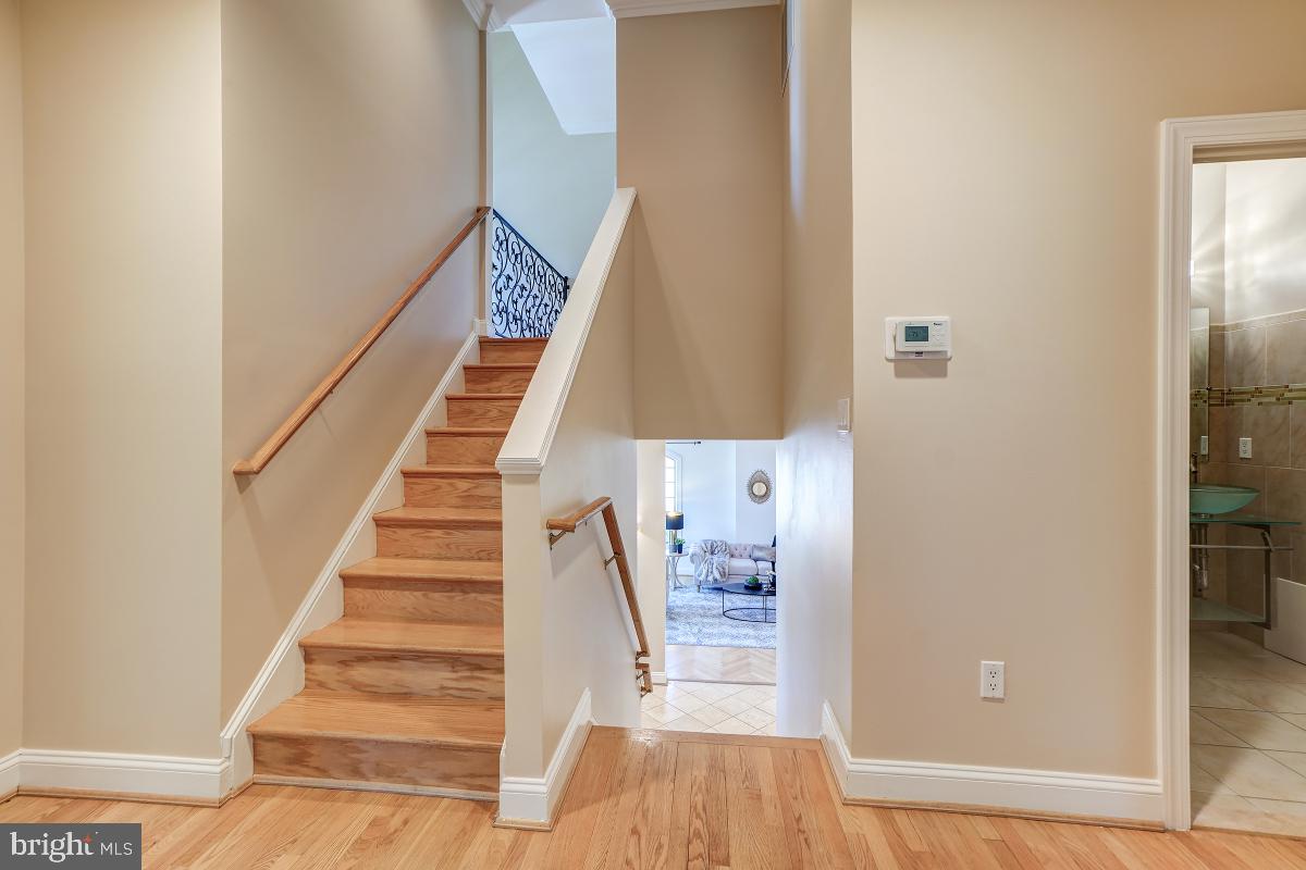 9607 Singleton Drive Bethesda, MD 20817 - Photo 26 of 63