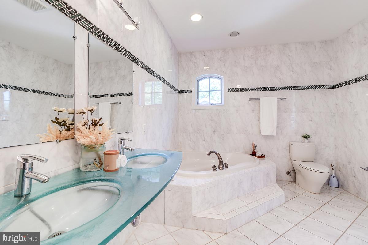 9607 Singleton Drive Bethesda, MD 20817 - Photo 45 of 63