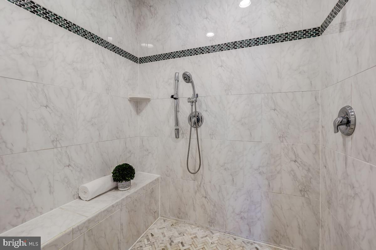 9607 Singleton Drive Bethesda, MD 20817 - Photo 47 of 63