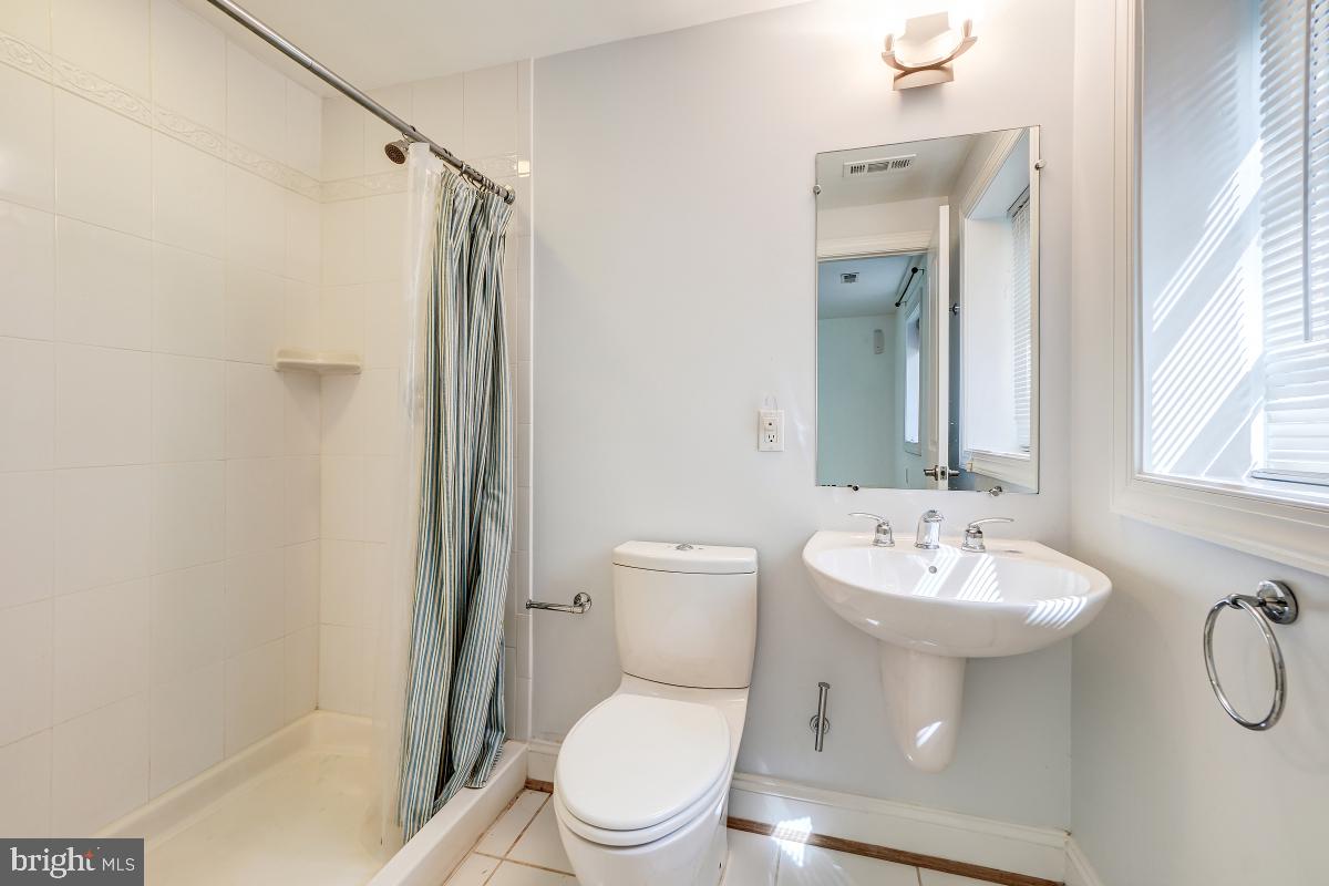 9607 Singleton Drive Bethesda, MD 20817 - Photo 56 of 63