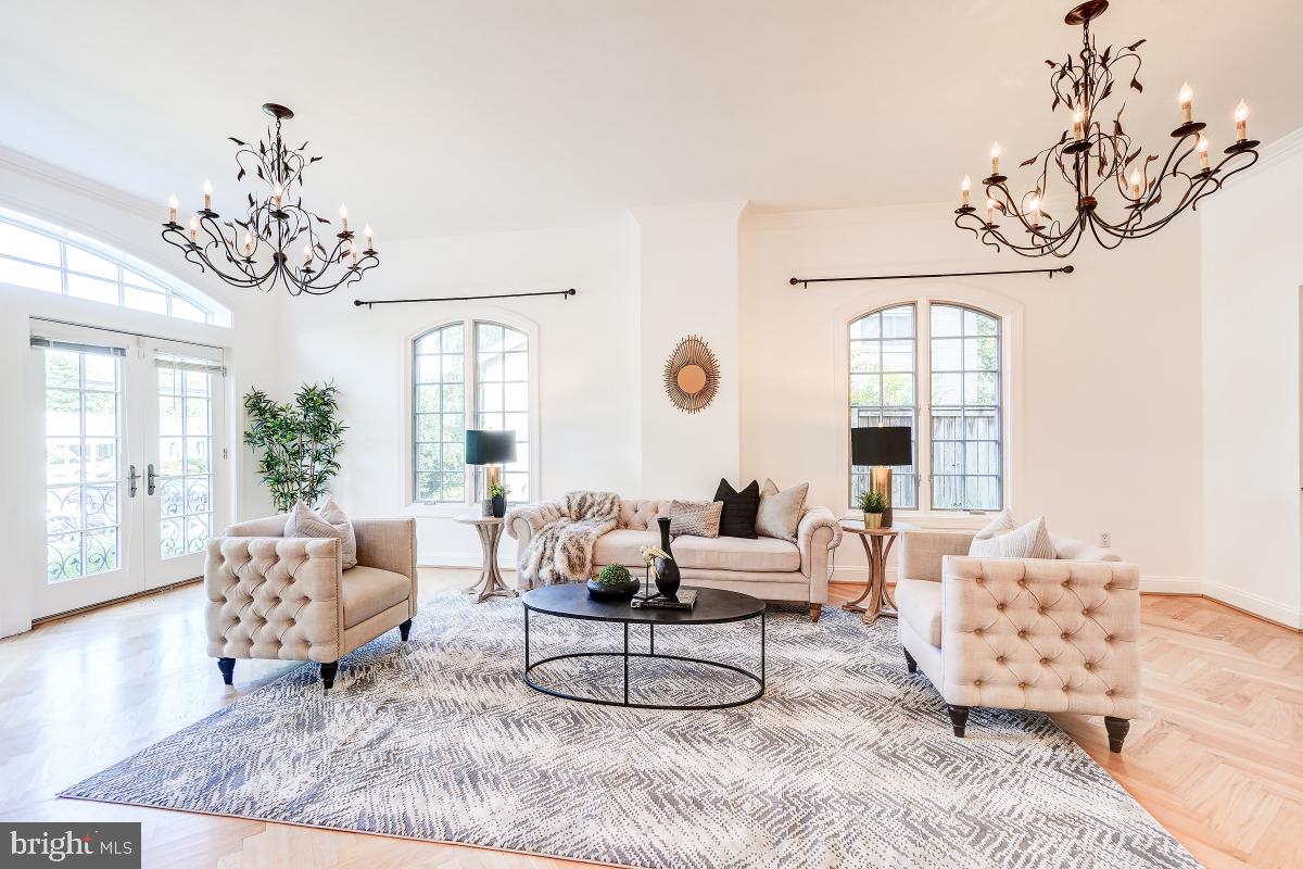 9607 Singleton Drive Bethesda, MD 20817 - Photo 8 of 63