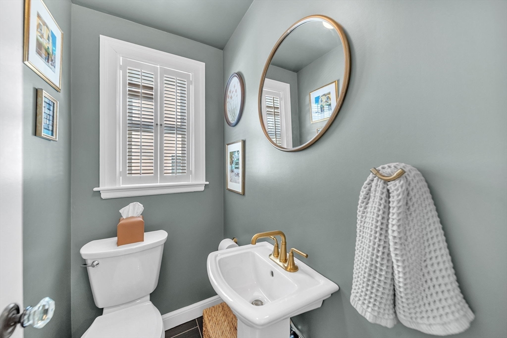 87 Buchanan Road Boston, MA 02132 - Photo 22 of 41