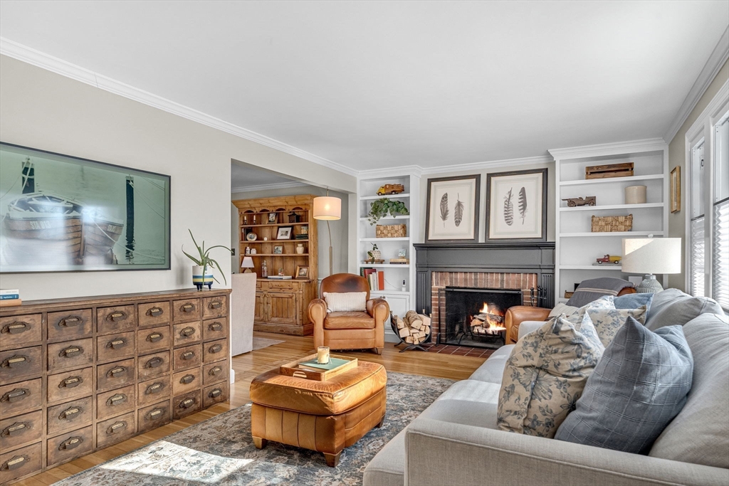 87 Buchanan Road Boston, MA 02132 - Photo 4 of 41