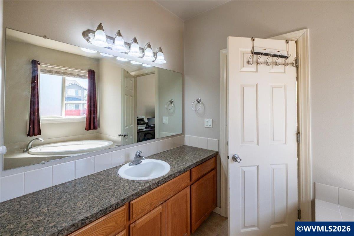 4199 Geranium Loop Northeast Salem, OR 97305 - Photo 22 of 48