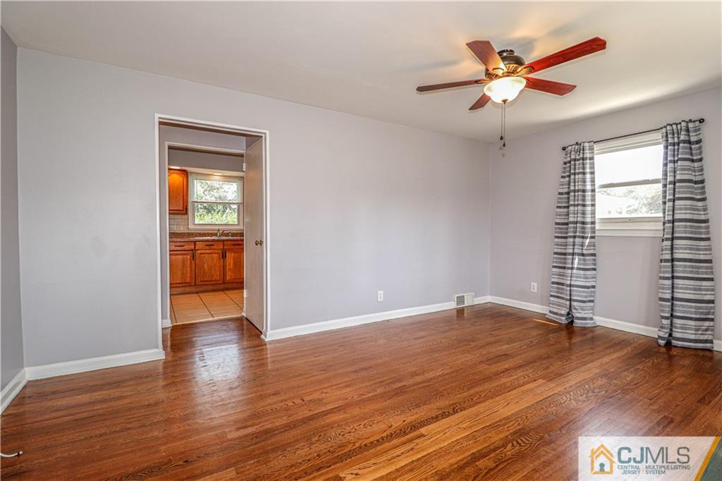26 Wilcox Road New Brunswick, NJ 08901 - Photo 6 of 36