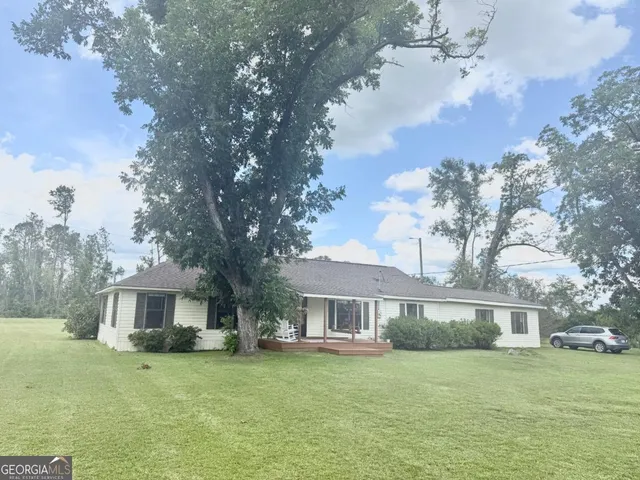 $196,500 | 3439 East River Road, Lumber City, GA 31549