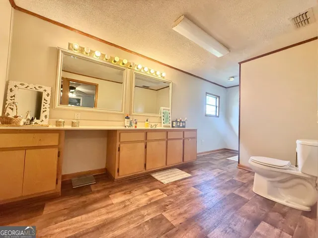 $196,500 | 3439 East River Road, Lumber City, GA 31549