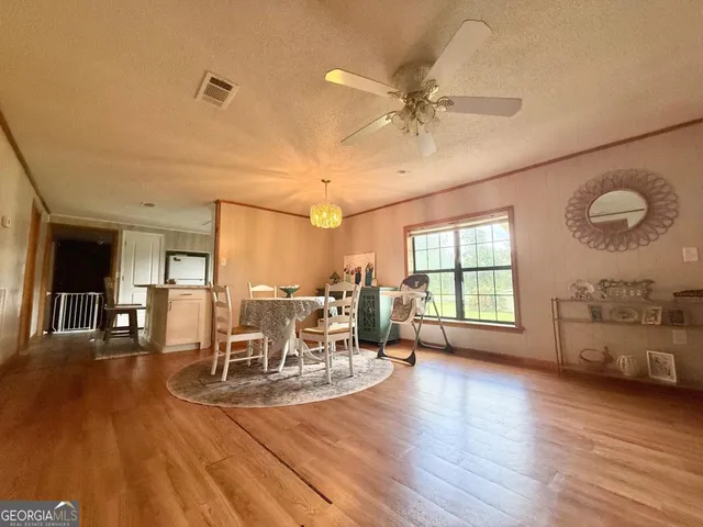 $196,500 | 3439 East River Road, Lumber City, GA 31549