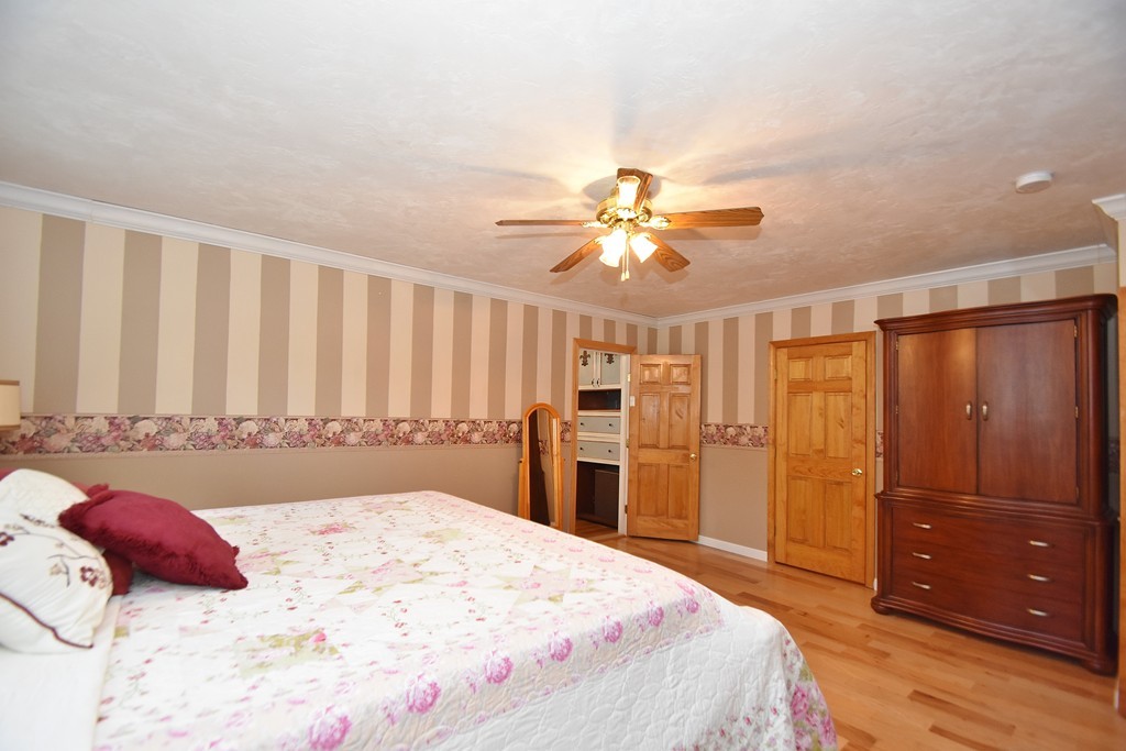 317 Hubbardston Road Templeton, MA 01468 - Photo 14 of 26 Gallery Image 14