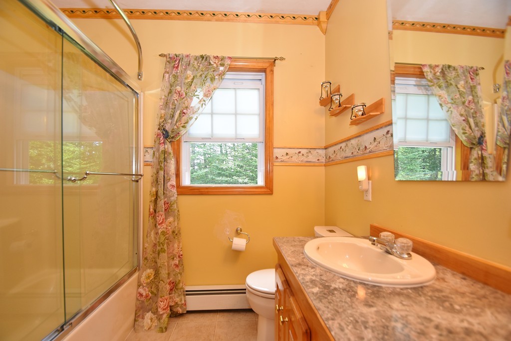 317 Hubbardston Road Templeton, MA 01468 - Photo 17 of 26 Gallery Image 17