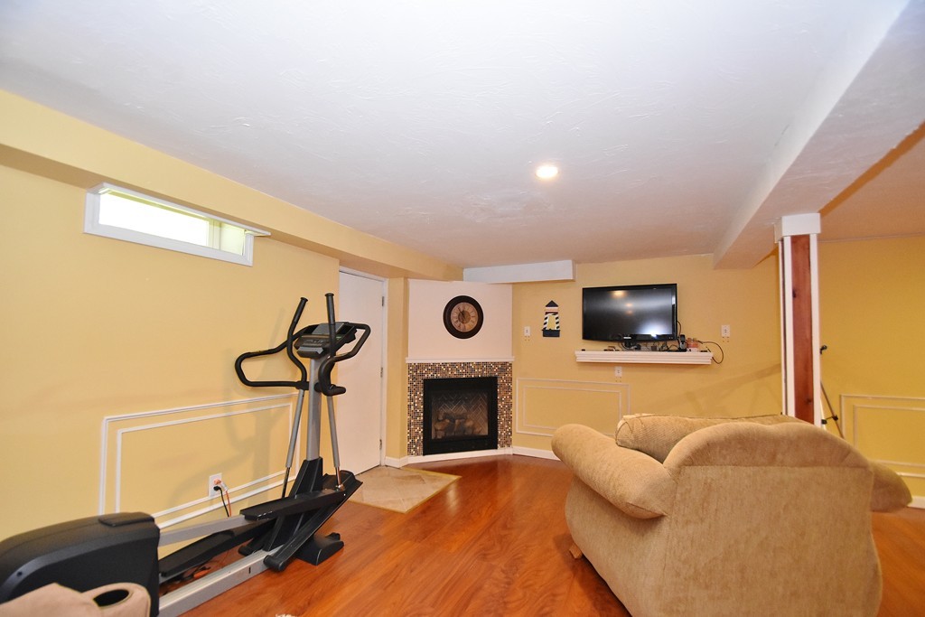 317 Hubbardston Road Templeton, MA 01468 - Photo 19 of 26 Gallery Image 19