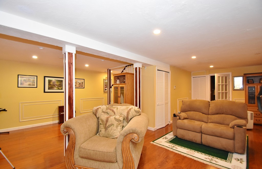 317 Hubbardston Road Templeton, MA 01468 - Photo 20 of 26 Gallery Image 20