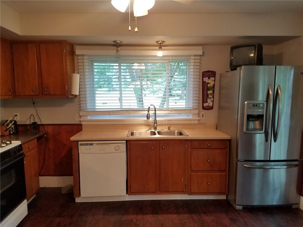 148 East Buffalo Church Road Washington, PA 15301 - Photo 9 of 25 Gallery Image 9