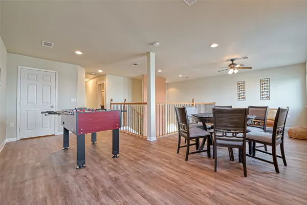 $6,500 | 2102 Todville Road, Unit 9, Seabrook, TX 77586