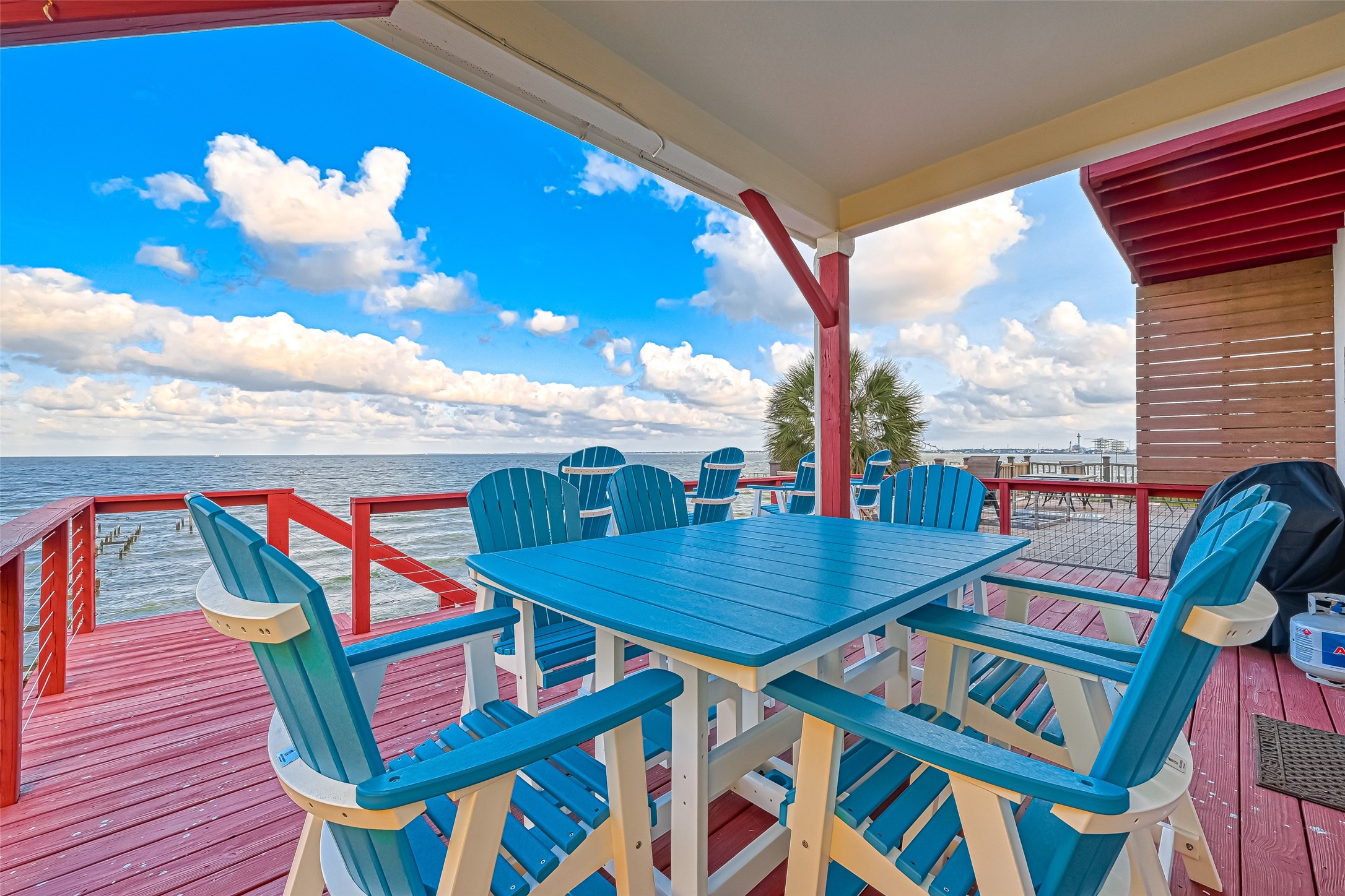 2102 Todville Road, Unit 9 Seabrook, TX 77586 - Photo 37 of 45 a view of a chairs and table in the terrace