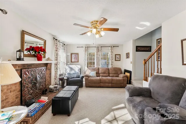 $315,000 | 2318 Cricket Lane, Gastonia, NC 28052