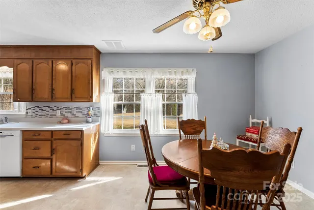 $315,000 | 2318 Cricket Lane, Gastonia, NC 28052