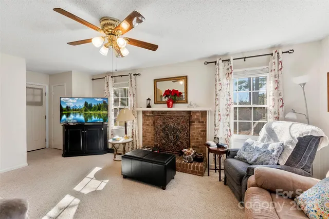 $315,000 | 2318 Cricket Lane, Gastonia, NC 28052