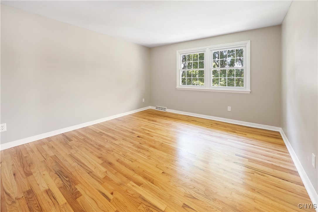 14 Ibis Path Liverpool, NY 13090 - Photo 19 of 31