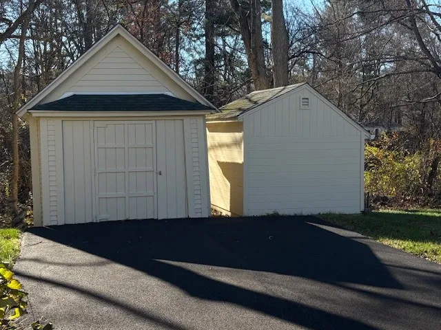 $375,000 | 52 Jackson Flat Road, Scituate, RI 02831