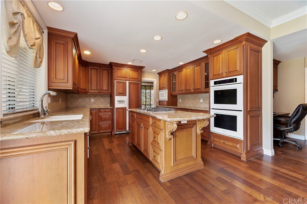 6231 Tecate Drive Riverside, CA 92506 - Photo 16 of 32 Gallery Image 16