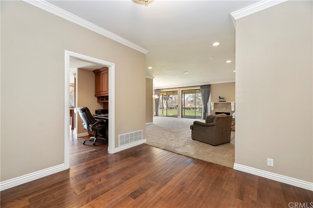 6231 Tecate Drive Riverside, CA 92506 - Photo 8 of 32 Gallery Image 8