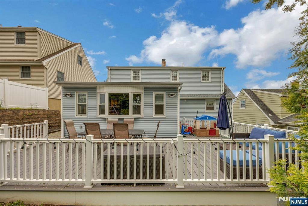 237 North Avenue Wood-Ridge, NJ 07075 - Photo 11 of 34