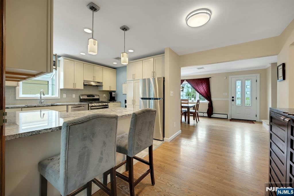 237 North Avenue Wood-Ridge, NJ 07075 - Photo 15 of 34