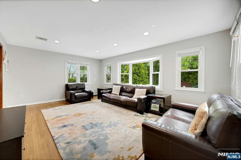 237 North Avenue Wood-Ridge, NJ 07075 - Photo 20 of 34