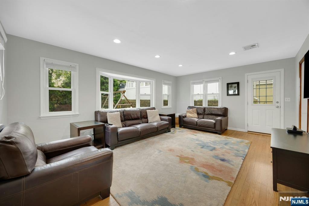 237 North Avenue Wood-Ridge, NJ 07075 - Photo 21 of 34