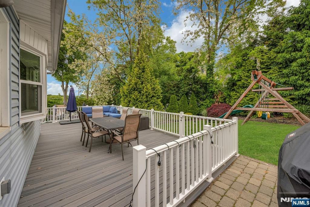 237 North Avenue Wood-Ridge, NJ 07075 - Photo 7 of 34