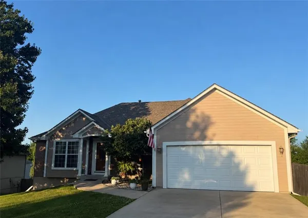 $379,000 | 1408 Bridget Boulevard, Pleasant Hill, MO 64080